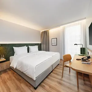 4* Hotel H+ Frankfurt