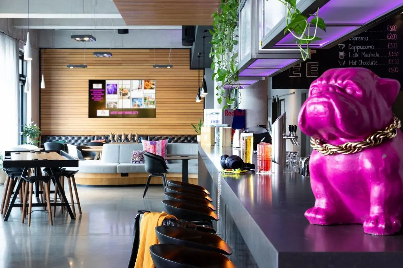 Moxy Frankfurt Eschborn Hotell 4*,