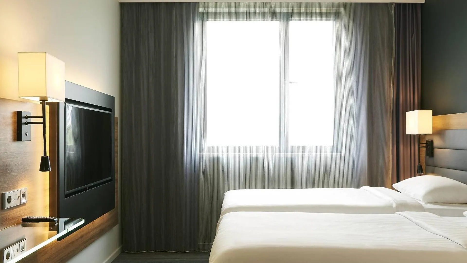 Moxy Frankfurt Eschborn Hotell